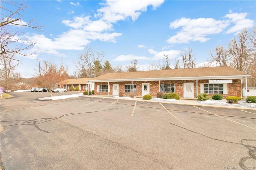 141 Hazard Ave, Enfield, CT 06082